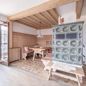 Gemuetliches Wohlfuehl-apartment Mit Perfektem Seeblick Dießen am Ammersee